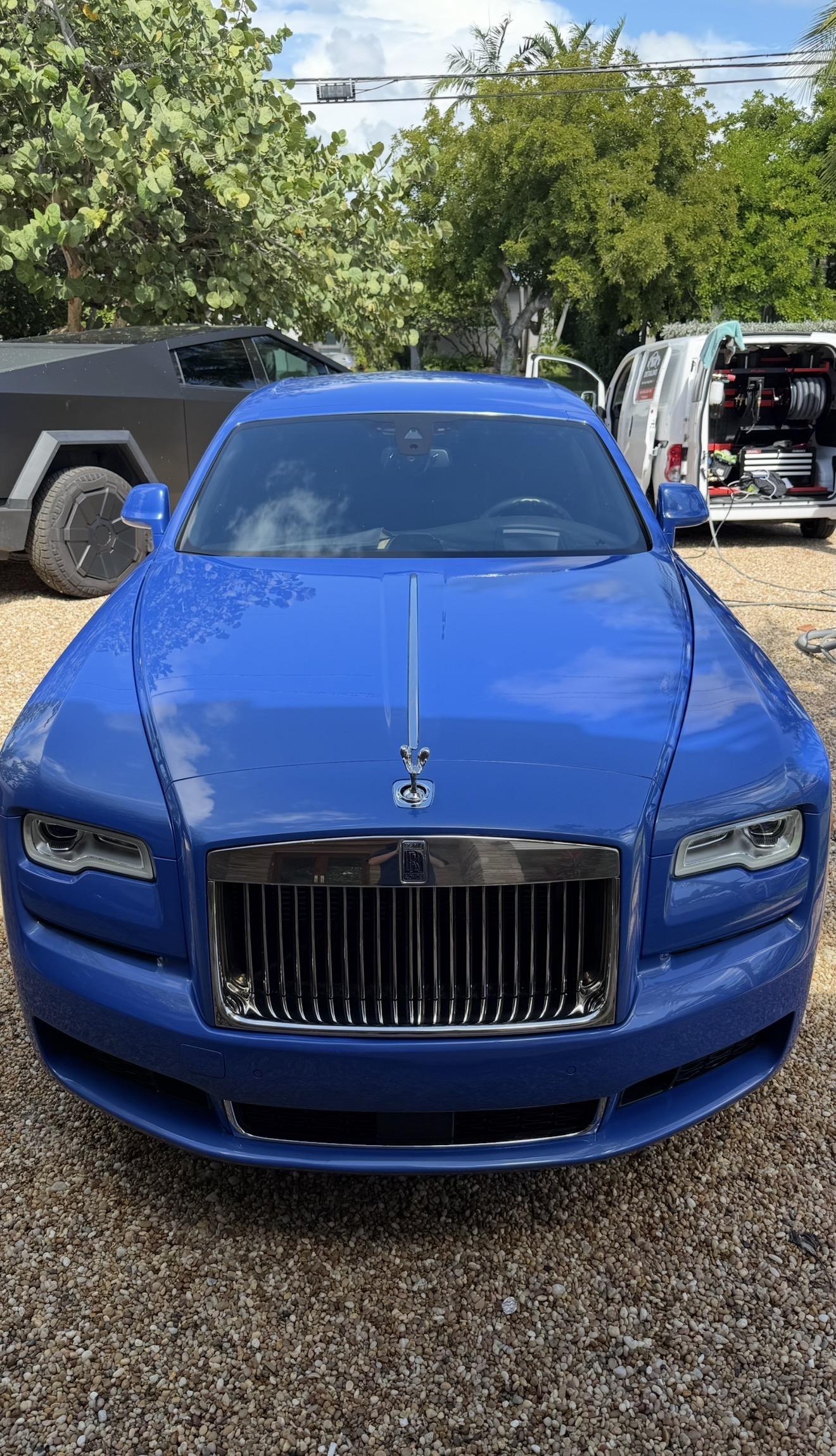 SUV exterior detail complete — clean paint with wax sealant by Teal Detailing South Florida